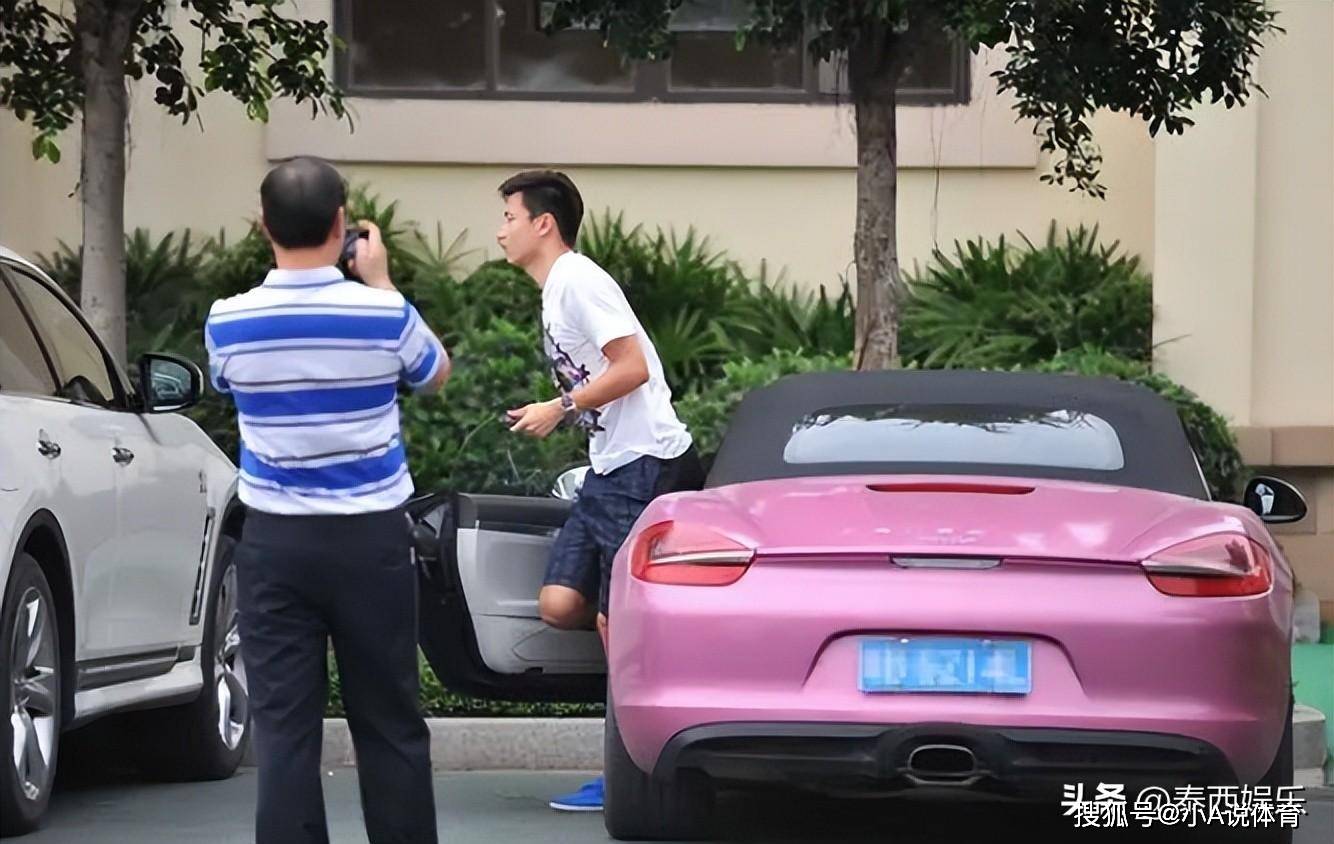 球队球员私生活曝光，引发媒体围观的简单介绍