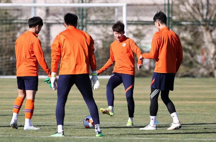 关于浦和红钻闯入下一轮，实现轻松晋级的信息