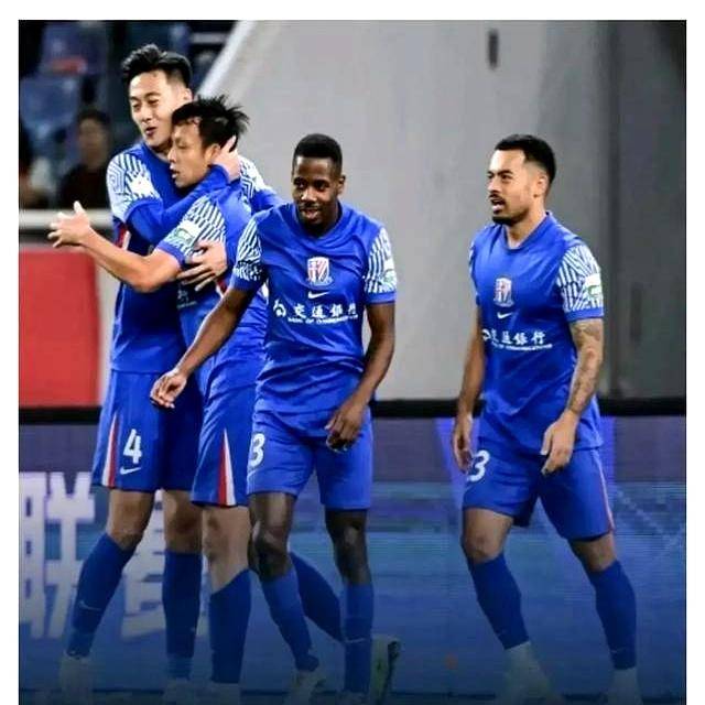全北现代备战打响中超冠军杯赛，备受瞩目的简单介绍