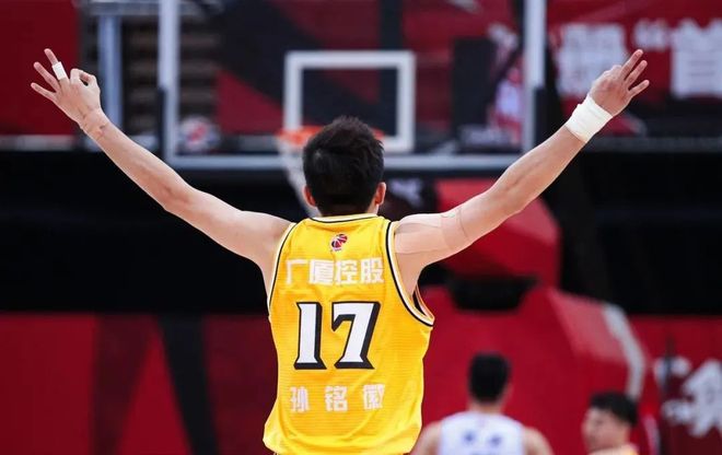 开云体育平台APP-北京首钢豪取五连胜，领跑赛季积分榜