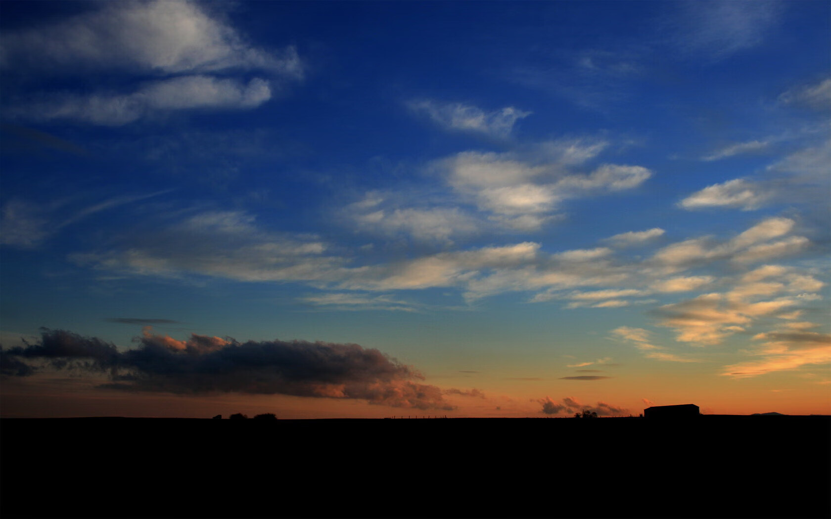 开云体育app-从安菲尔德到奥运赛场，当决胜局成为英雄的试炼场