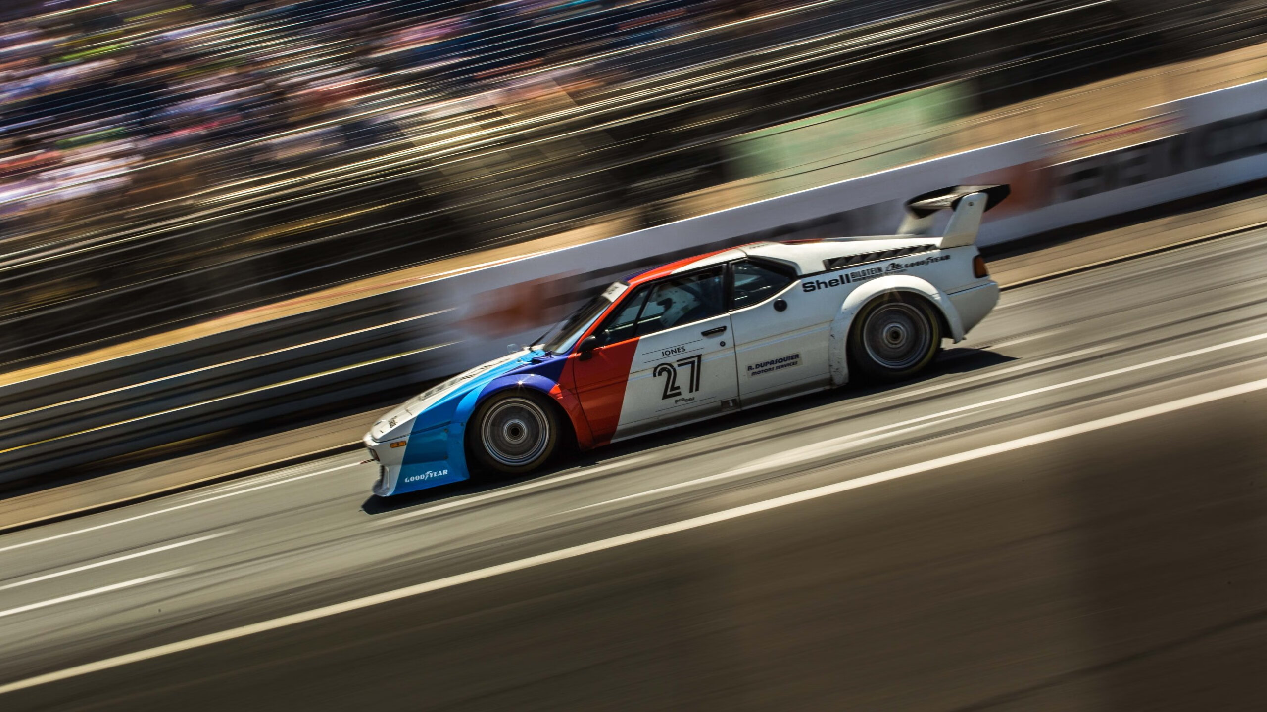 欧文轰下统治级数据，开拓者以连续得分狂潮压制上海队