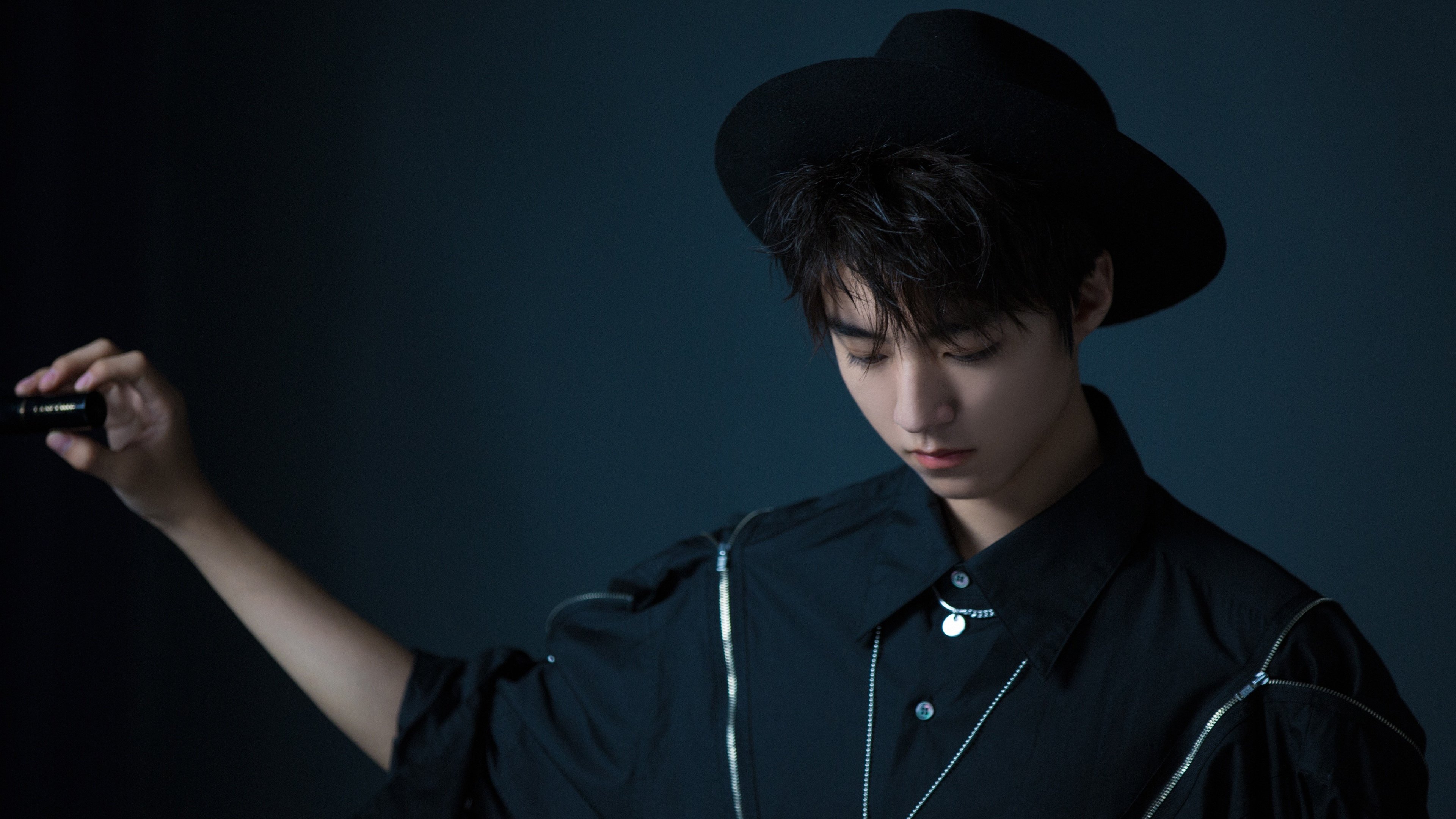 地缘政治与绿茵场,当边缘者开始重写规则