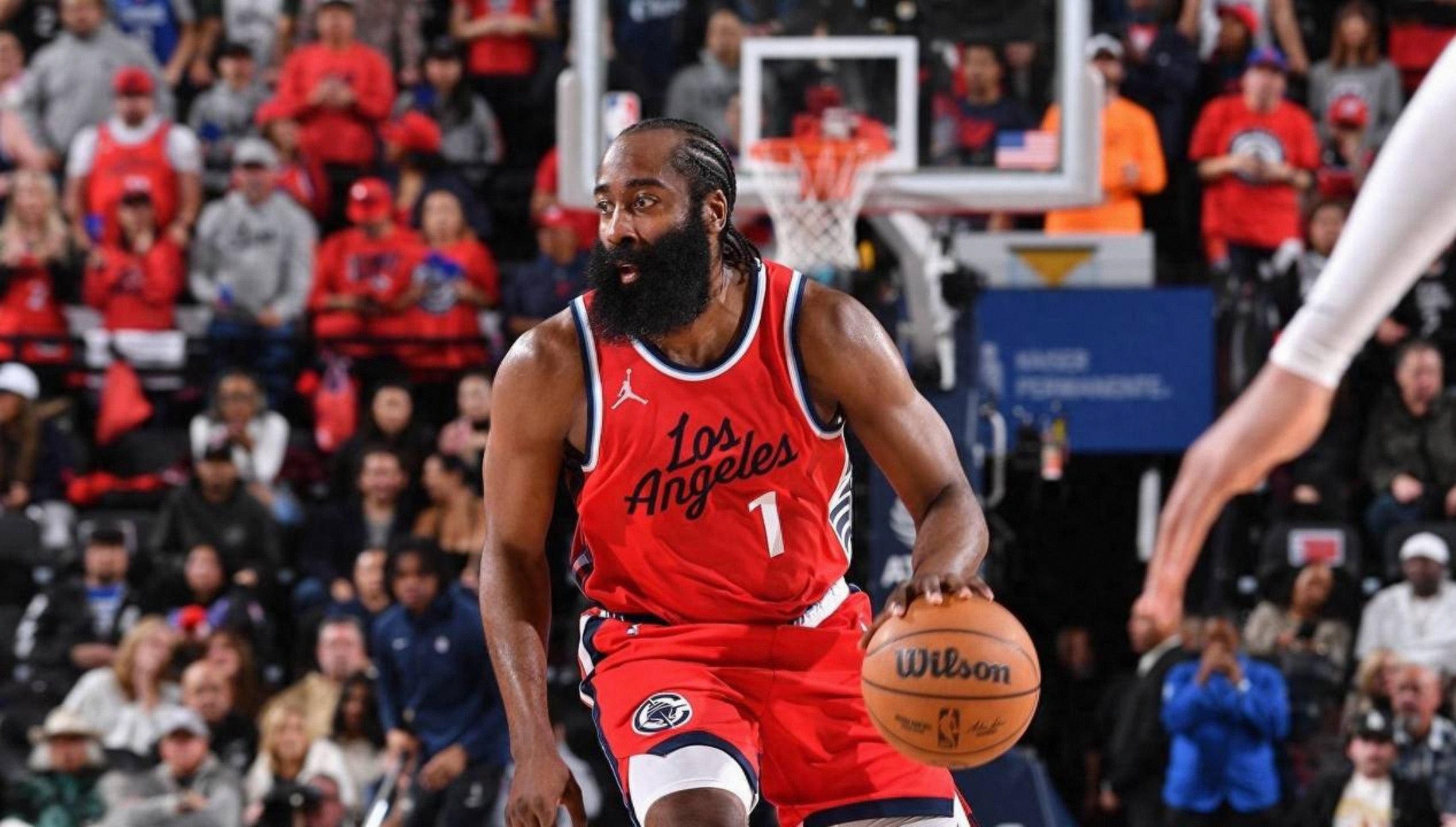 浙江队争冠战胜出篮网,哈登惊艳四座 浙江队争冠战胜出篮网,哈登惊艳四座