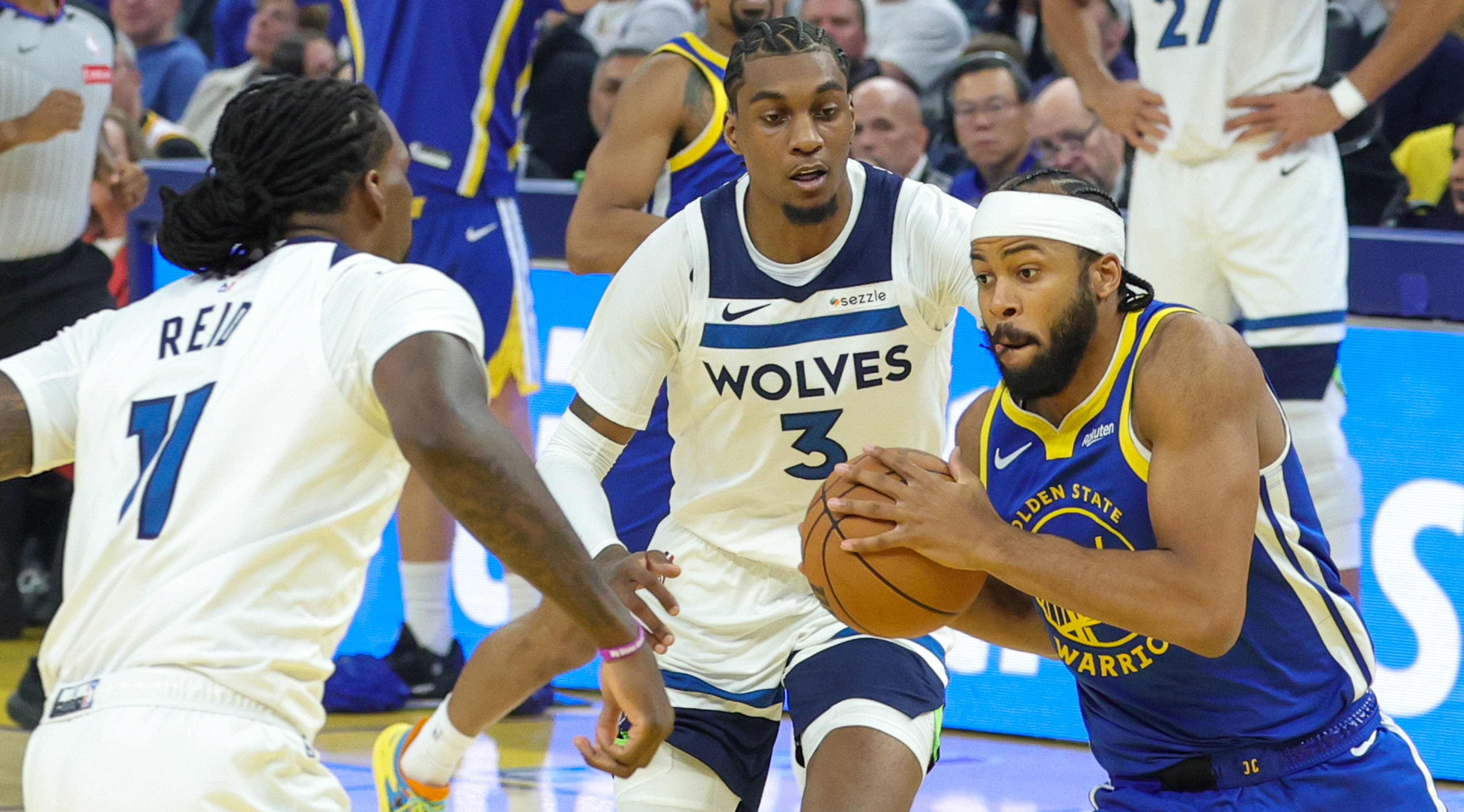 世界排名争夺战焦点战,广厦队防守锁死森林狼 世界排名争夺战焦点战,广厦队防守锁死森林狼